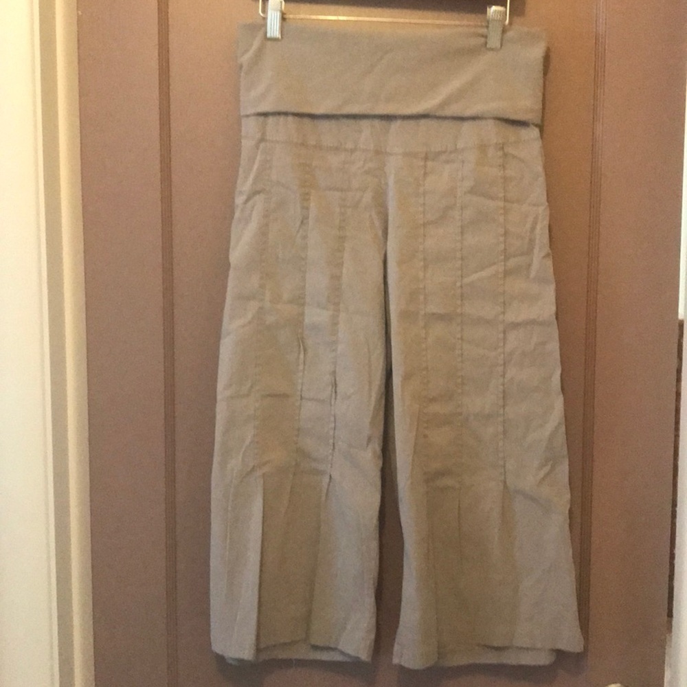 XCVI capris